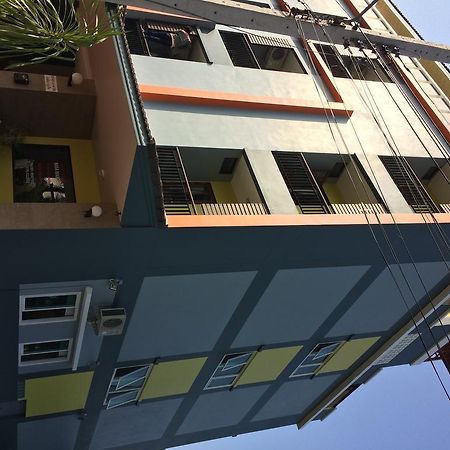 Nasa Mansion Apartman Phuket Szoba fotó