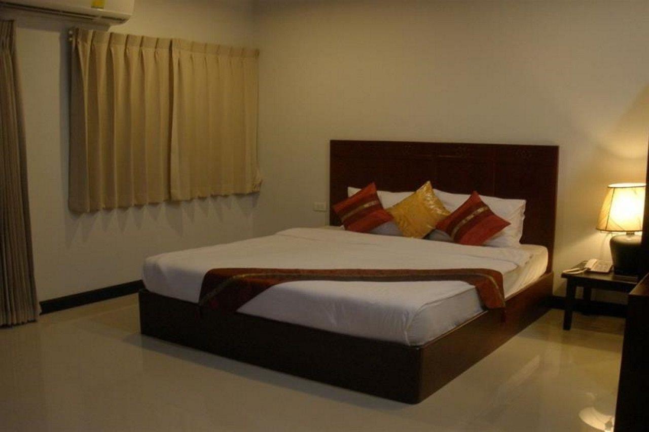 Nasa Mansion Apartman Phuket Kültér fotó