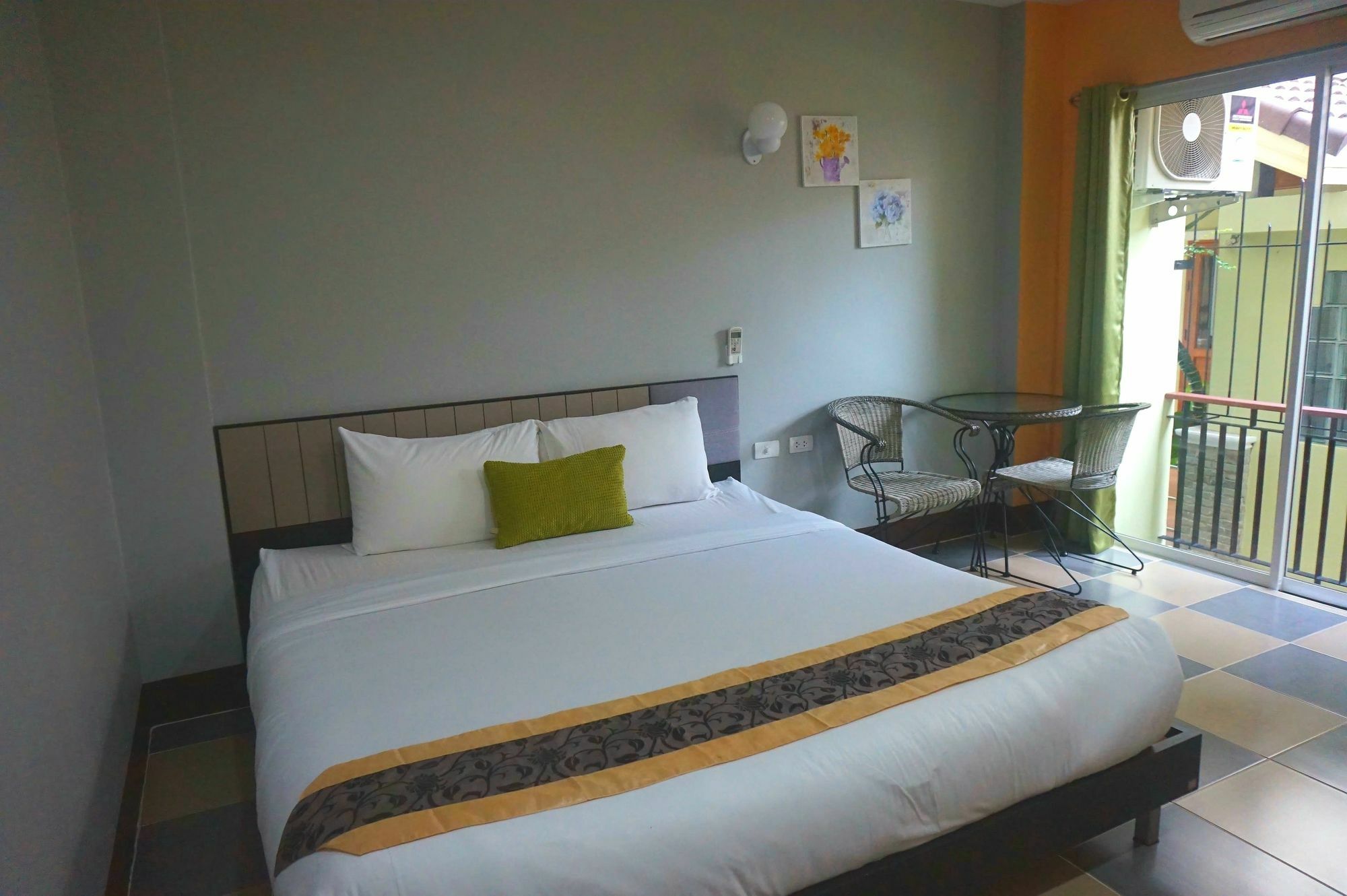 Nasa Mansion Apartman Phuket Kültér fotó